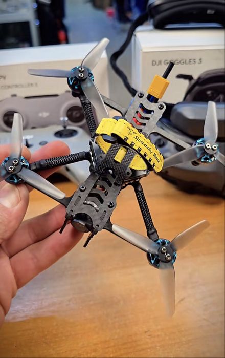 Продам дрон 3 дюйма.  Бритва