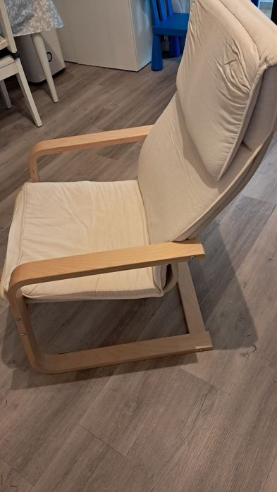 Poltrona POÄNG
Poltrona