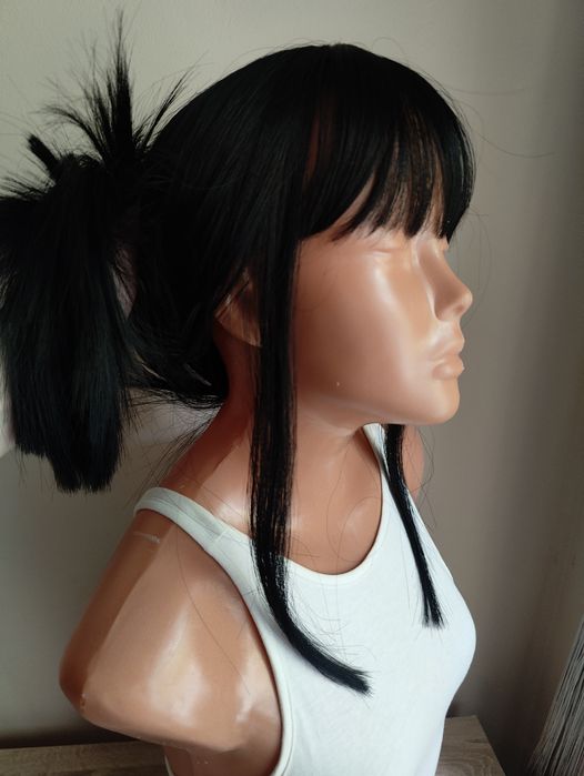 Nowa realistyczna peruka wig bob kare z grzywką kolor czarny
