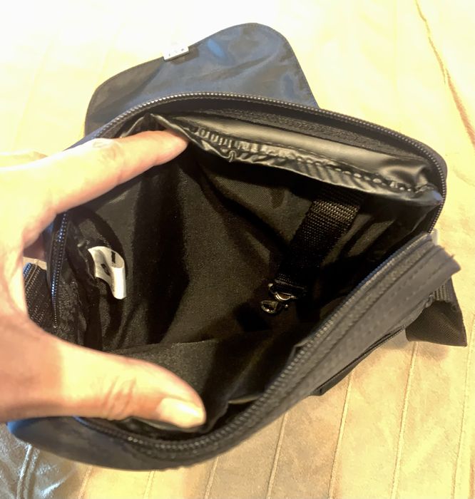 Carteira tiracolo marca Samsonite NOVA