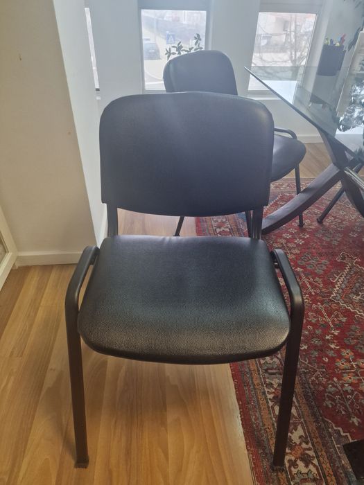 Cadeiras sala de reuniões