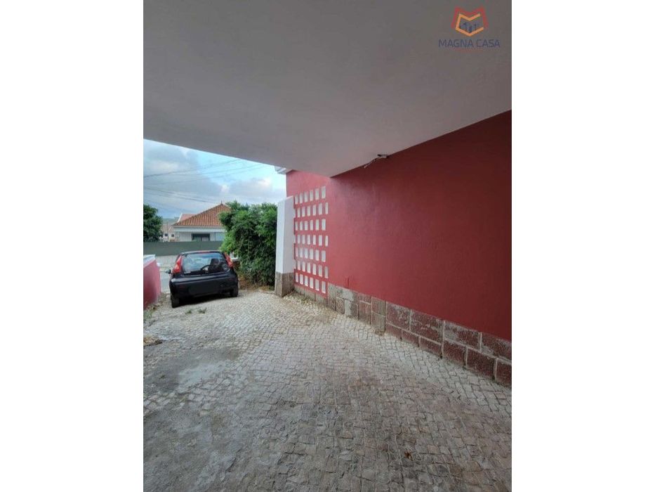 Moradia, Pinheiro Loures, Loures