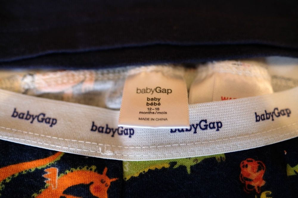 Pijama dragão da Gap