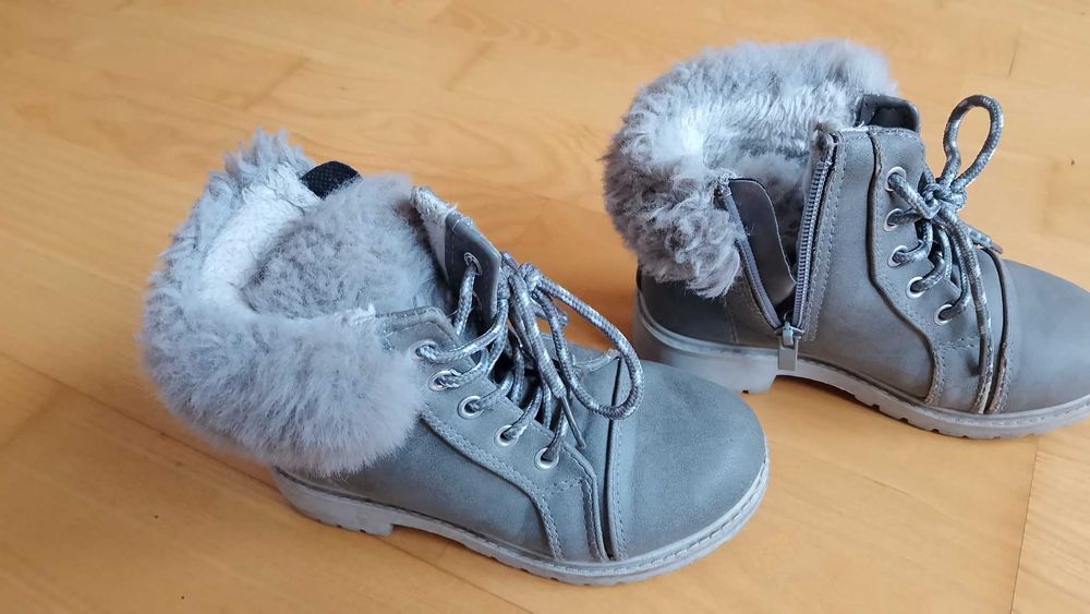 Buty dla dziewczynki