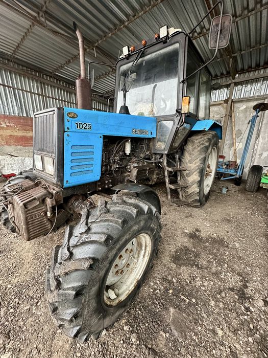 Трактор МТЗ 1025