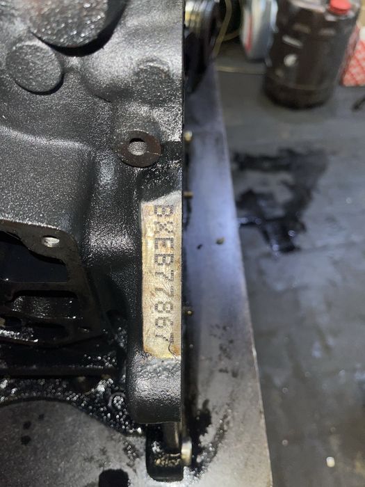 Двигатель VW 1.9 TDI BXE