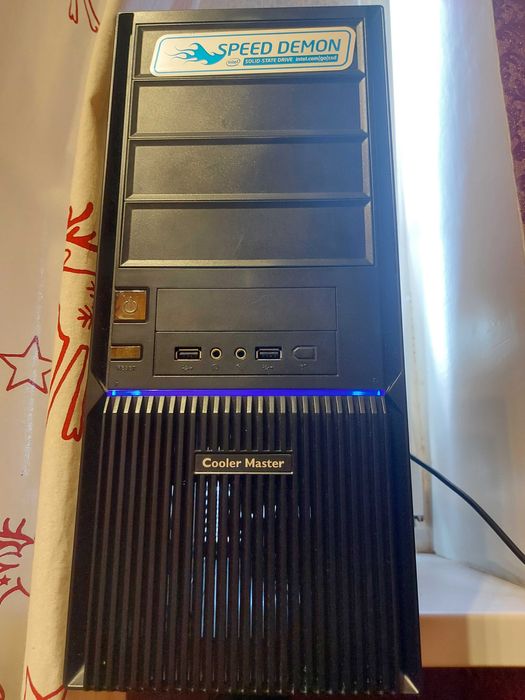 Корпус для пк Cooler Master с блоком питания