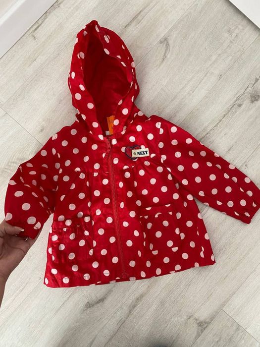 Вітровка для дівчинки