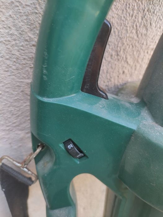 Aspirador de relva e folhas