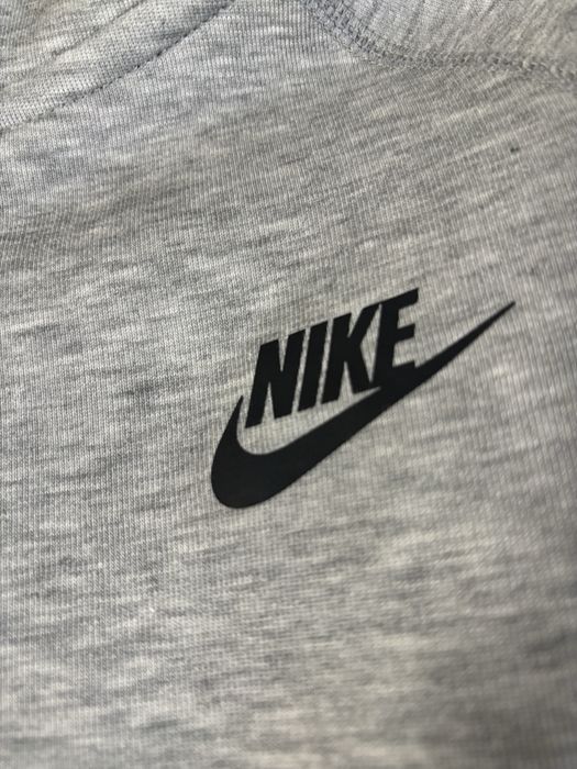 Nike tech fleece