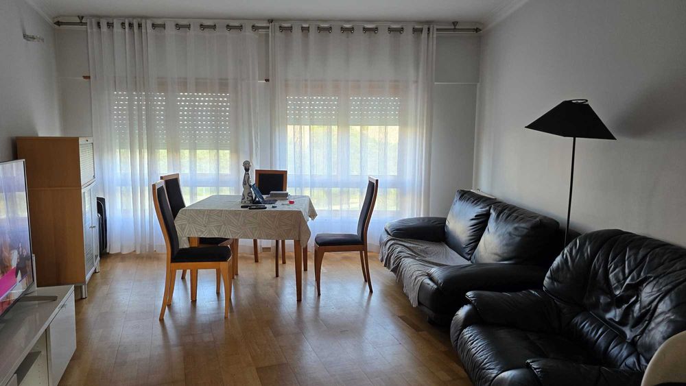 Arrenda-se Quarto Suite + Casa de Banho Privativa - Quinta do Castelo