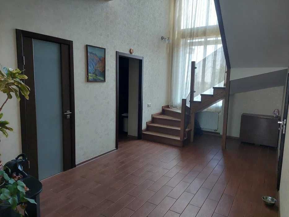 Аренда дом 4к 200м2 6 соток Борислава Брондукова / Науки / Неоплаза