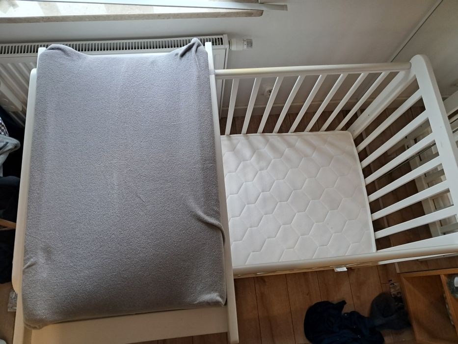 Lozeczko szczebelkowe woodies 120x60 z przewijakiem biale