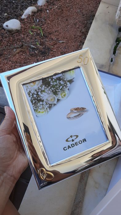 2 Molduras em prata bodas de ouro