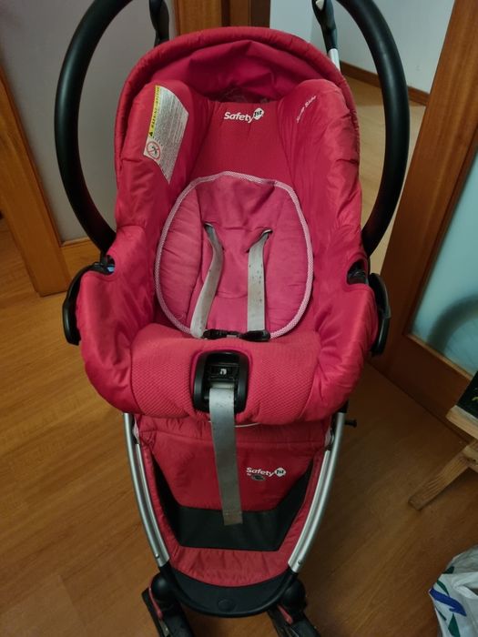 Carrinho bebé com baby cock