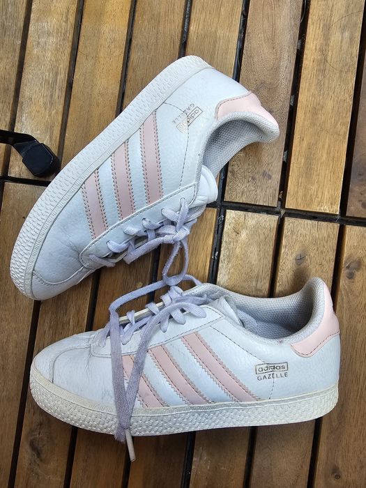 Оригінал Adidas gazelle 33 шкіряні кросівки кросовки кроссовки кроссівки для дівчинки девочки дитячі детские