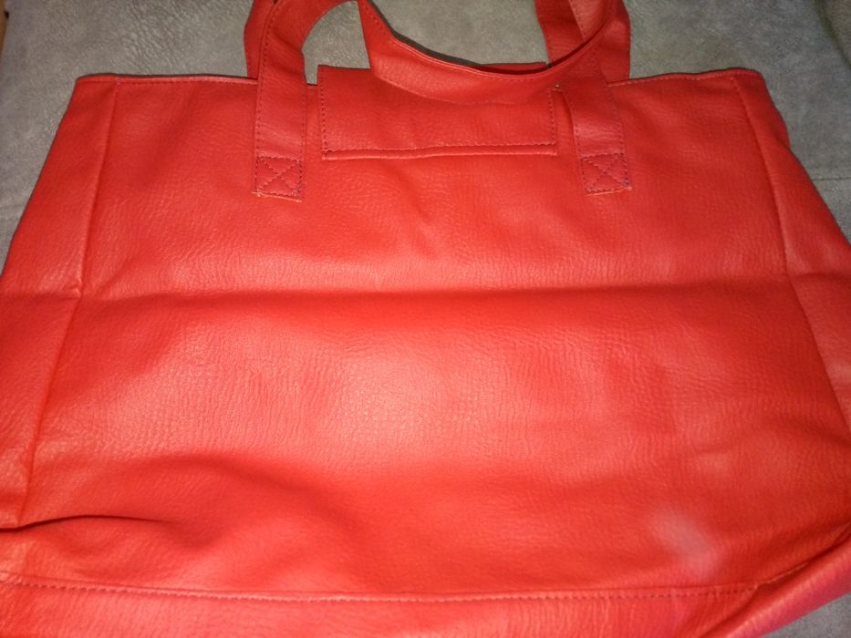 Torebka czerwona