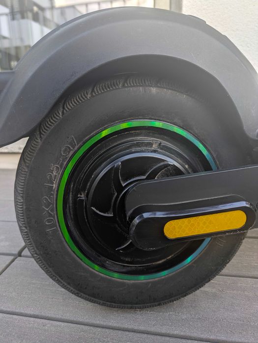 Продаю електричний самокат
ACER PREDATOR Electric Scooter Series 5
