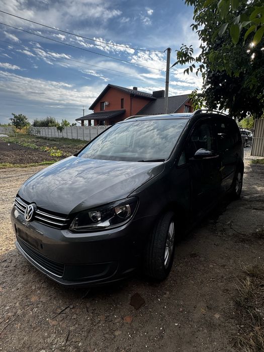 Розборка Volkswagen touran 2013 рік