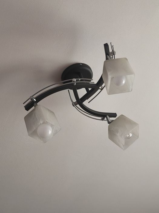 Żyrandol  3 żarówki