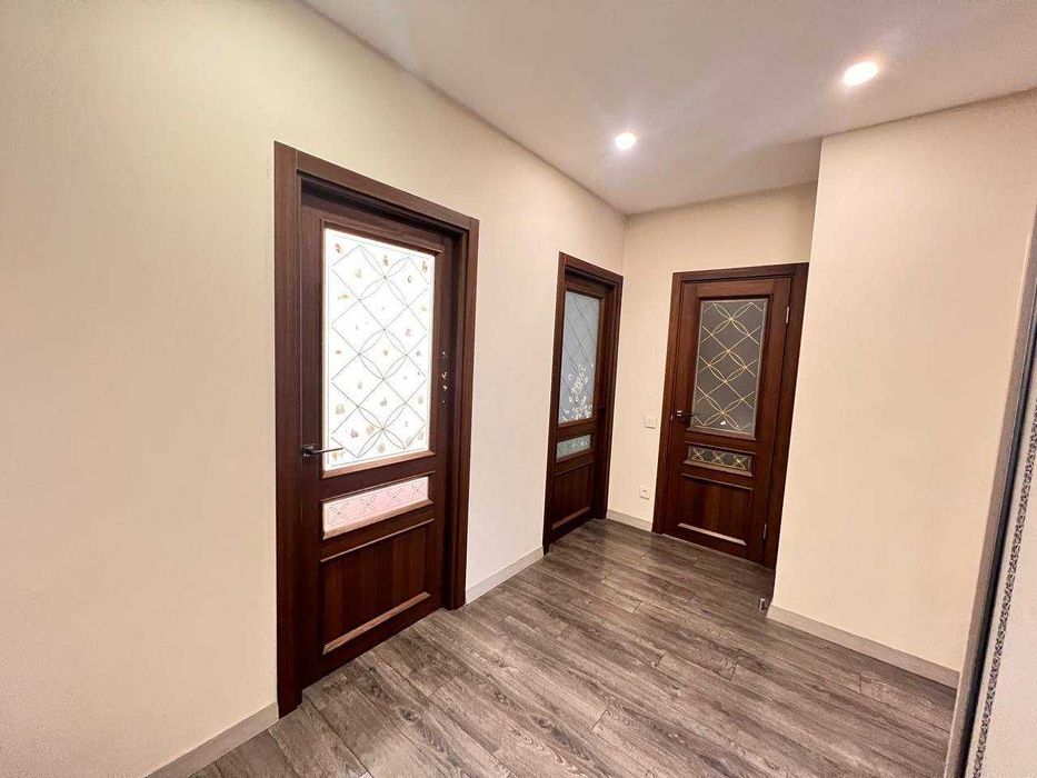 Продам 4 х кімнатну квартиру 3 окремі спальні River Park Видова 87 м2