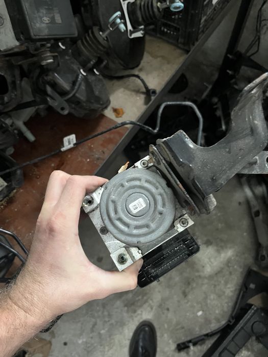 Ford fiesta mk7 usa блок abs форд фієста блок абс форд фиеста абс