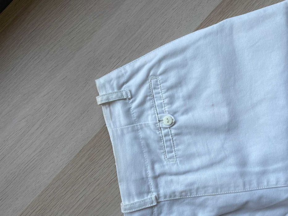 Saia pelo joelho justa 34