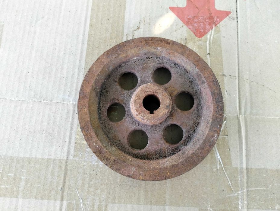 Шкив компрессора холодильника 2 ручья профиль А 16,5 см Хорошее сост