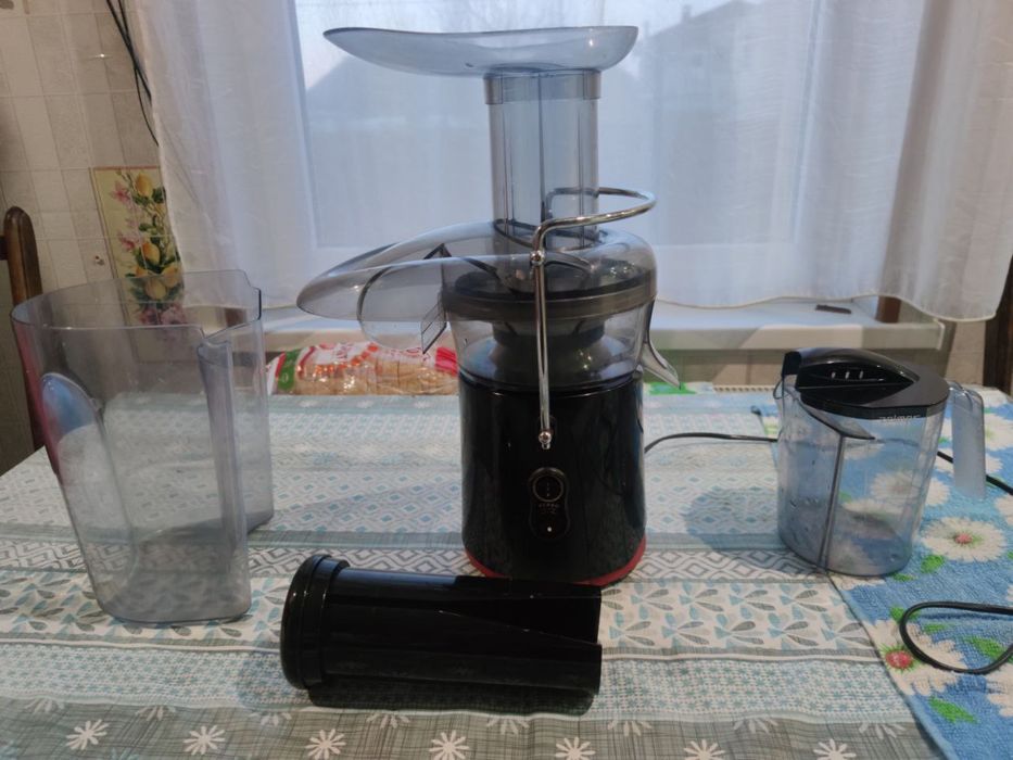 Соковижималка Zelmer Тур 496