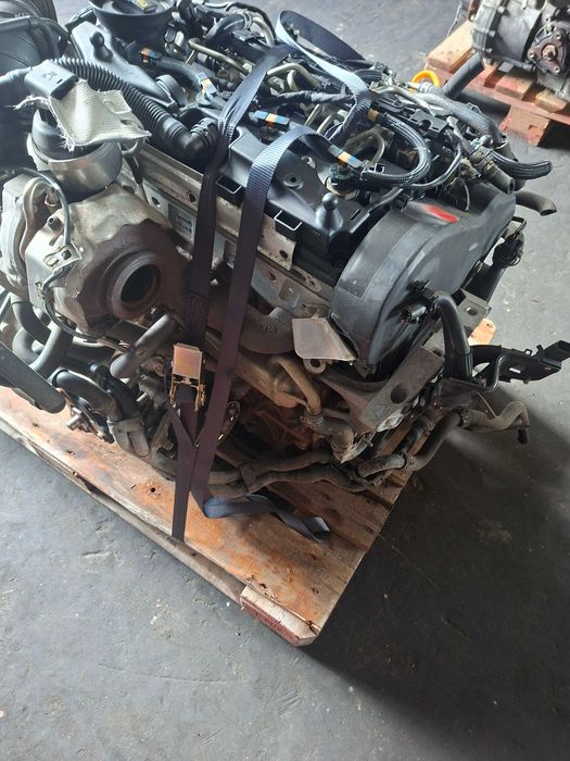 Silnik 2.0 TDI CFF Vw Volkswagen Passat Touran Sharan kompletny