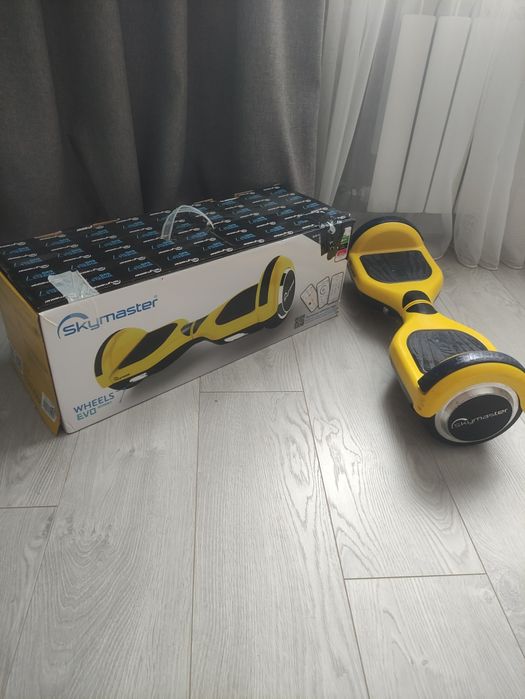 Продам Гіроборд Skymaster в гарному стані з функціями Bluetooth та M