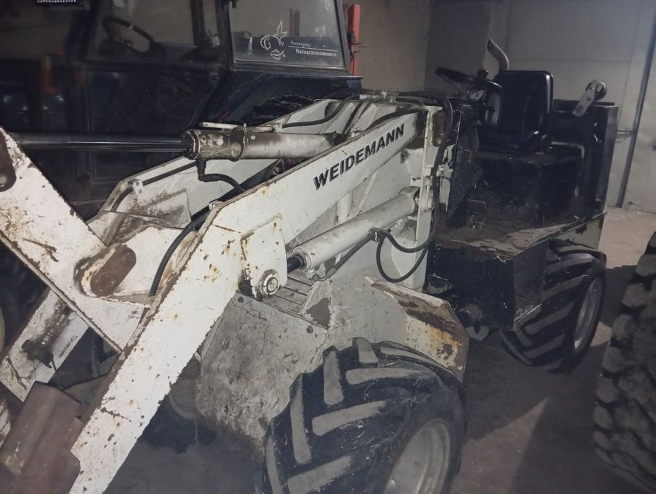 Ładowarka miniladowarka weidemann 2002 nie schaffer kramer dieci avant merlo manitou