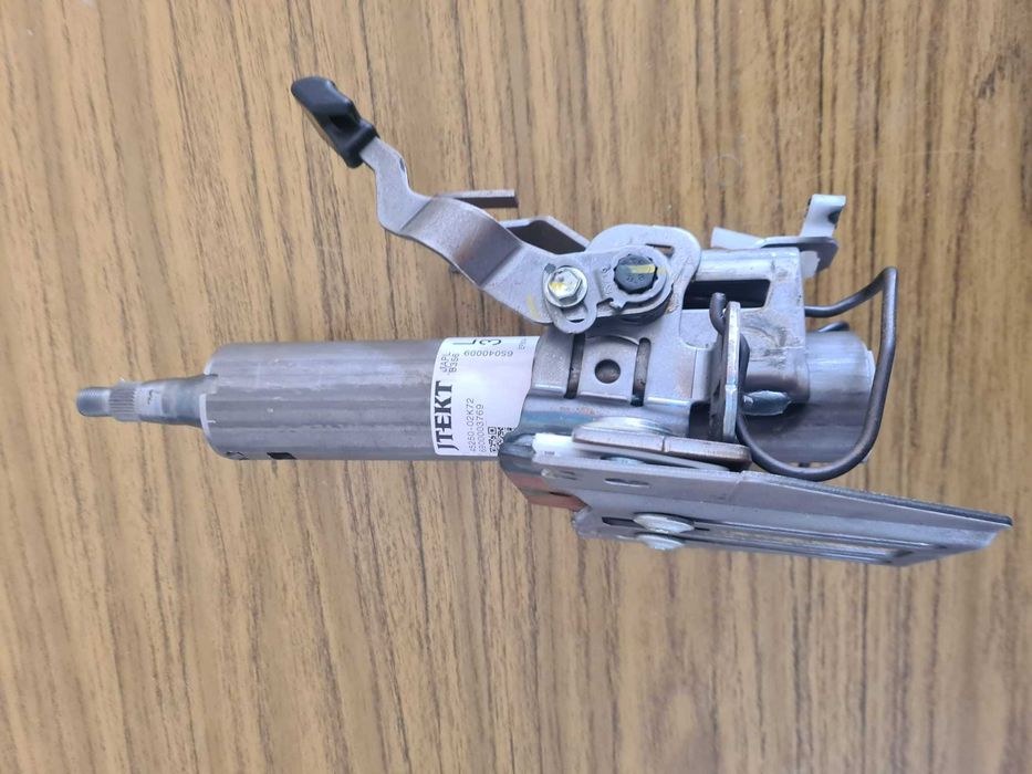 Coluna direção Toyota Auris E18