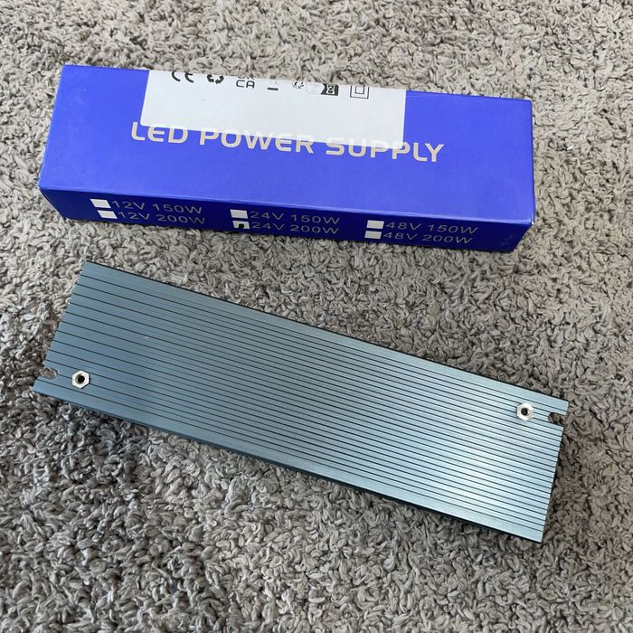 Sterownik zasilacza LED transformator 200W-24V IP20 (3)