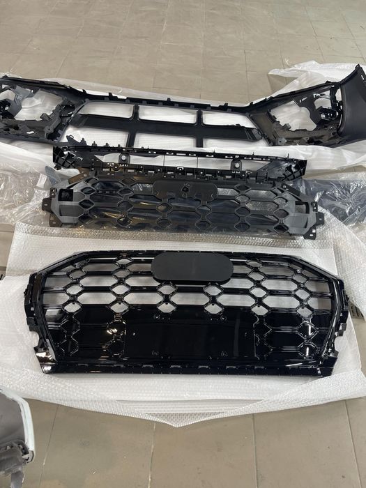 Решетка audi Q5 2021/бампер audi Q5 2021