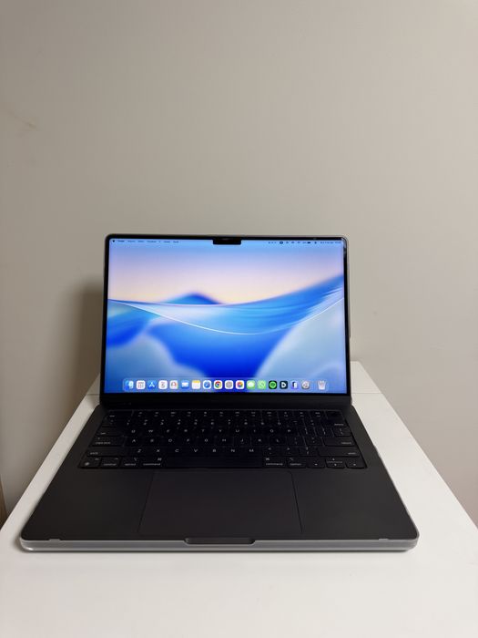 MacBook Pro 14” M3 Pro | 18 GB RAM | 512 GB SSD | Excelente Estado