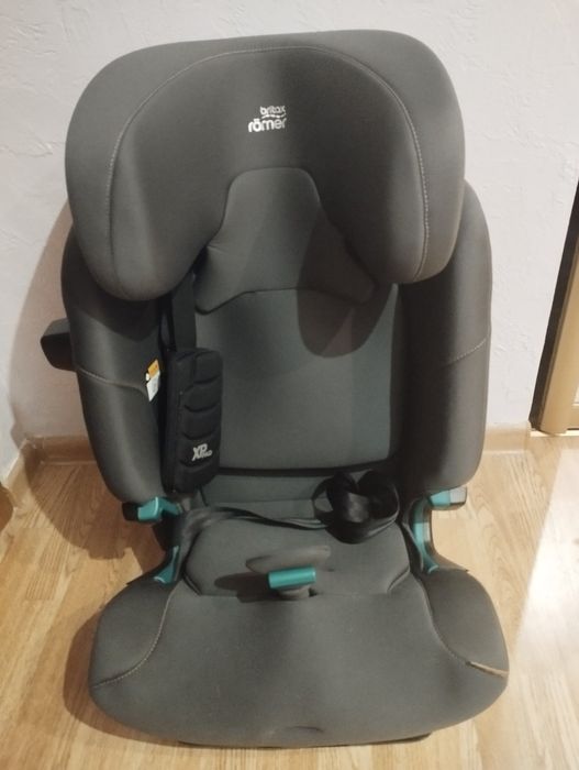 Дитяче автокрісло BRITAX-ROMER ADVANSAFIX PRO у кольорі Style Mineral