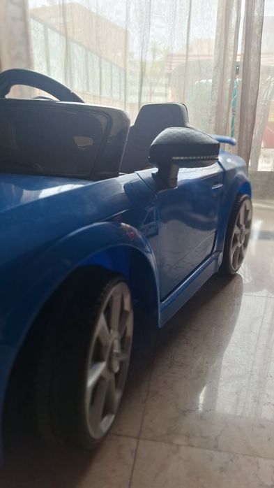 Carro infantil Audi TT RS 12V
