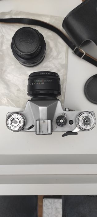 Продам фотоапарат Зенит Е