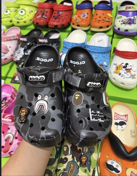Крокси Bape ( усі розміри )