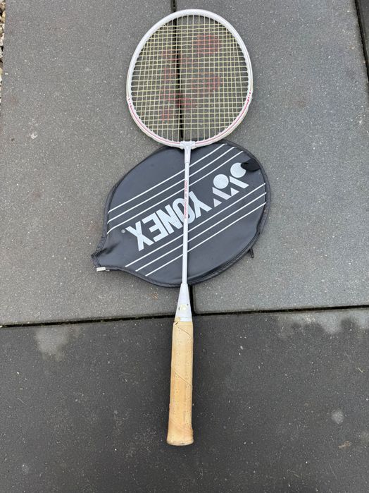 badminton yonex choice of champions  b-610snw