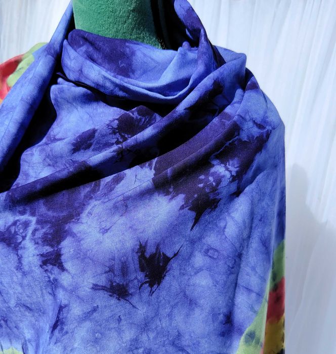 Duża chusta szal tie dye barwiona boho bohemian hippie etno niebieska