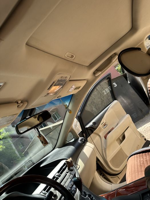 Lexus RX450h весь обслужен обмен на Tesla