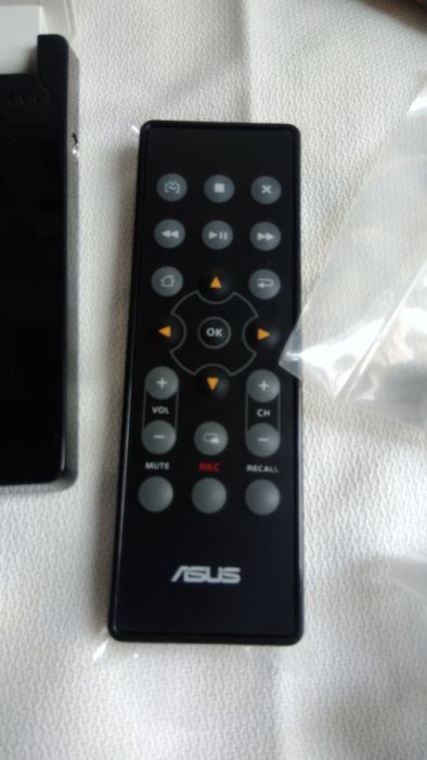 Antena portatil Asus digital My Cinema U3000