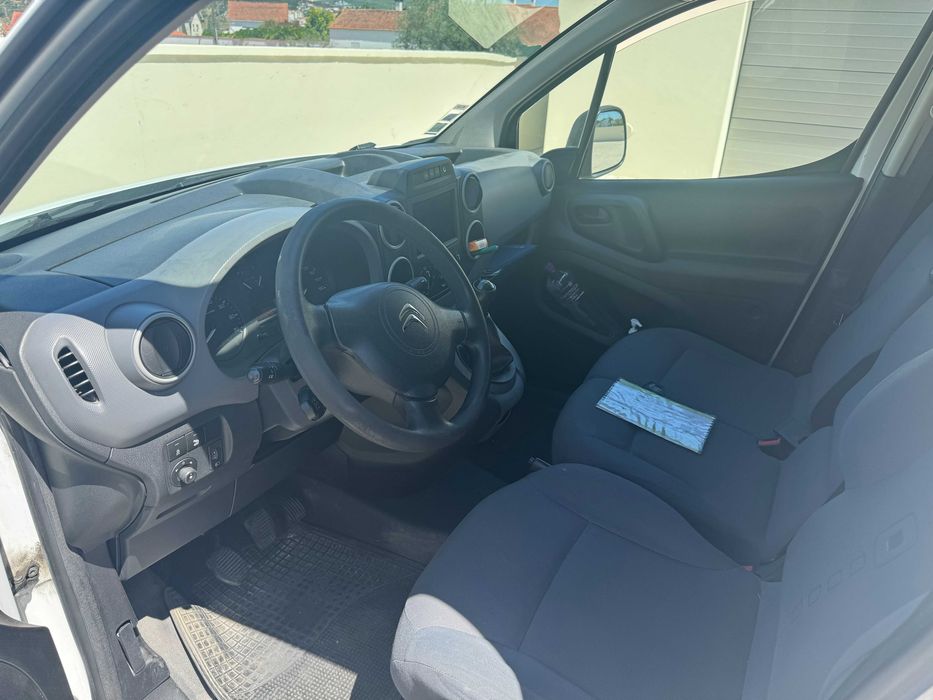 Carrinha CITROEN BERLINGO em Bom Estado