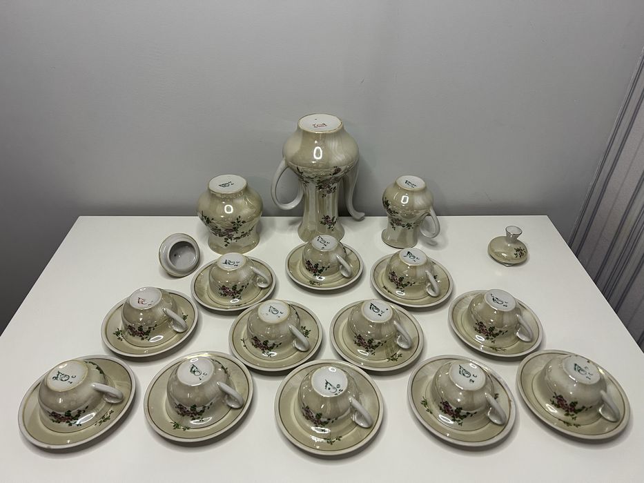 Чайний сервіз Борислав на 12 осіб, повна комплектація (27 предметів)