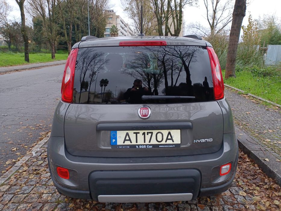 Panda 1.0 Hibrid City Life Semi Novo