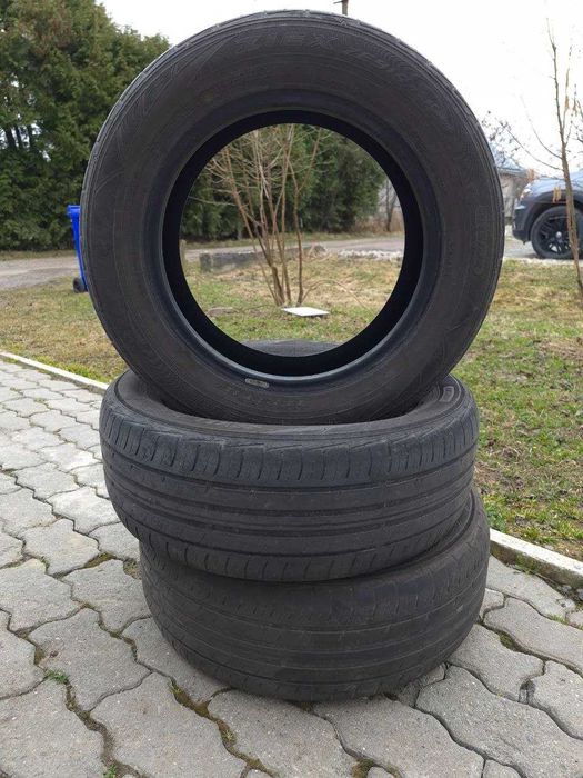 Шини Falken 215/60/R16