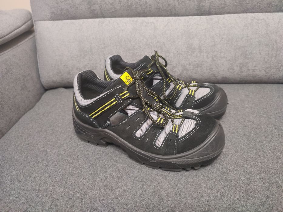 Buty robocze r.36 z podnoskiem