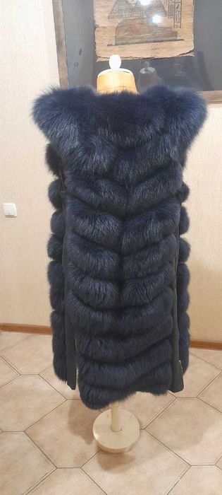Жилет из песца натуральный мех